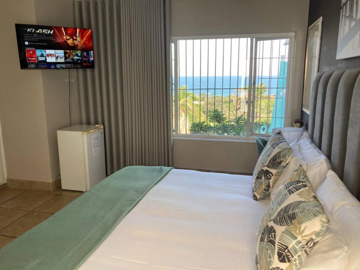 Ocean Rocks Villa, Umhlanga Durban Esterno foto