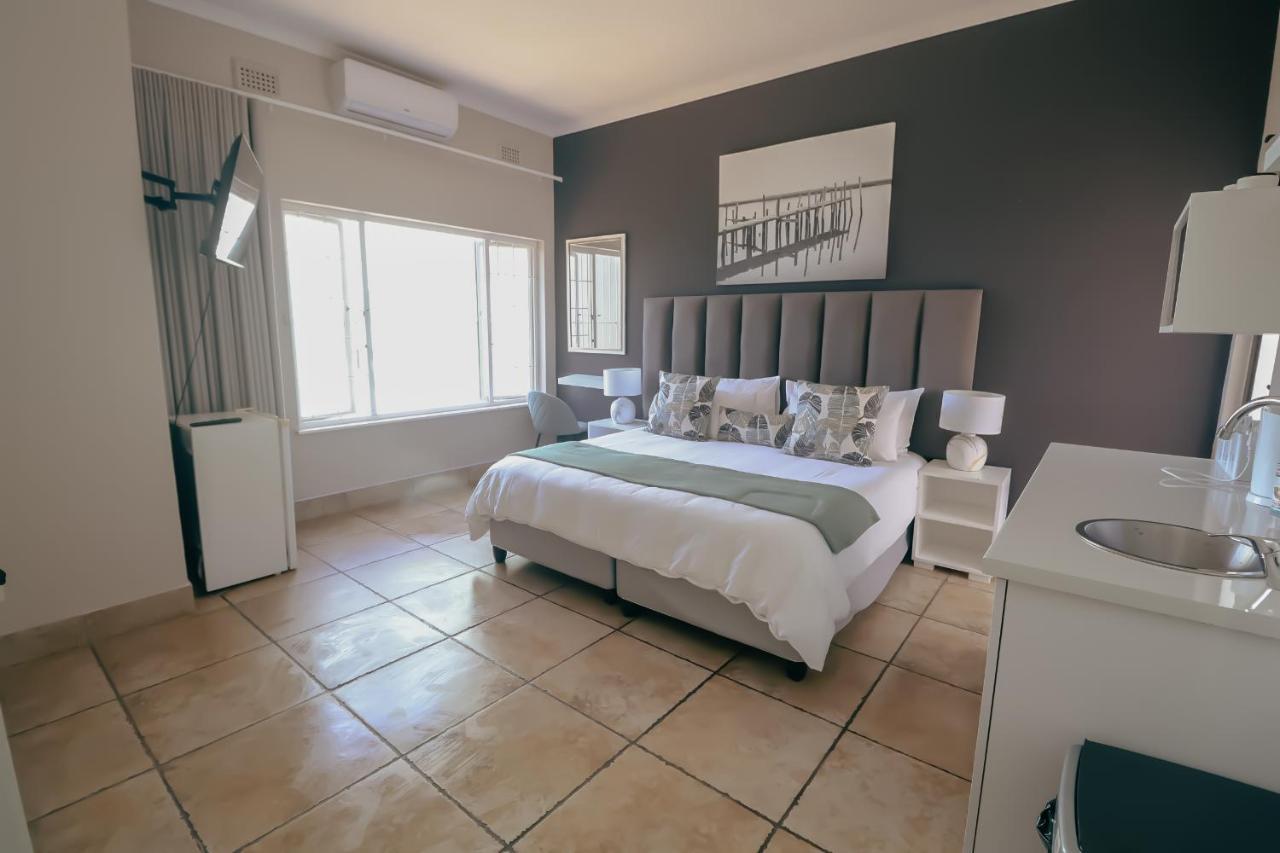 Ocean Rocks Villa, Umhlanga Durban Esterno foto
