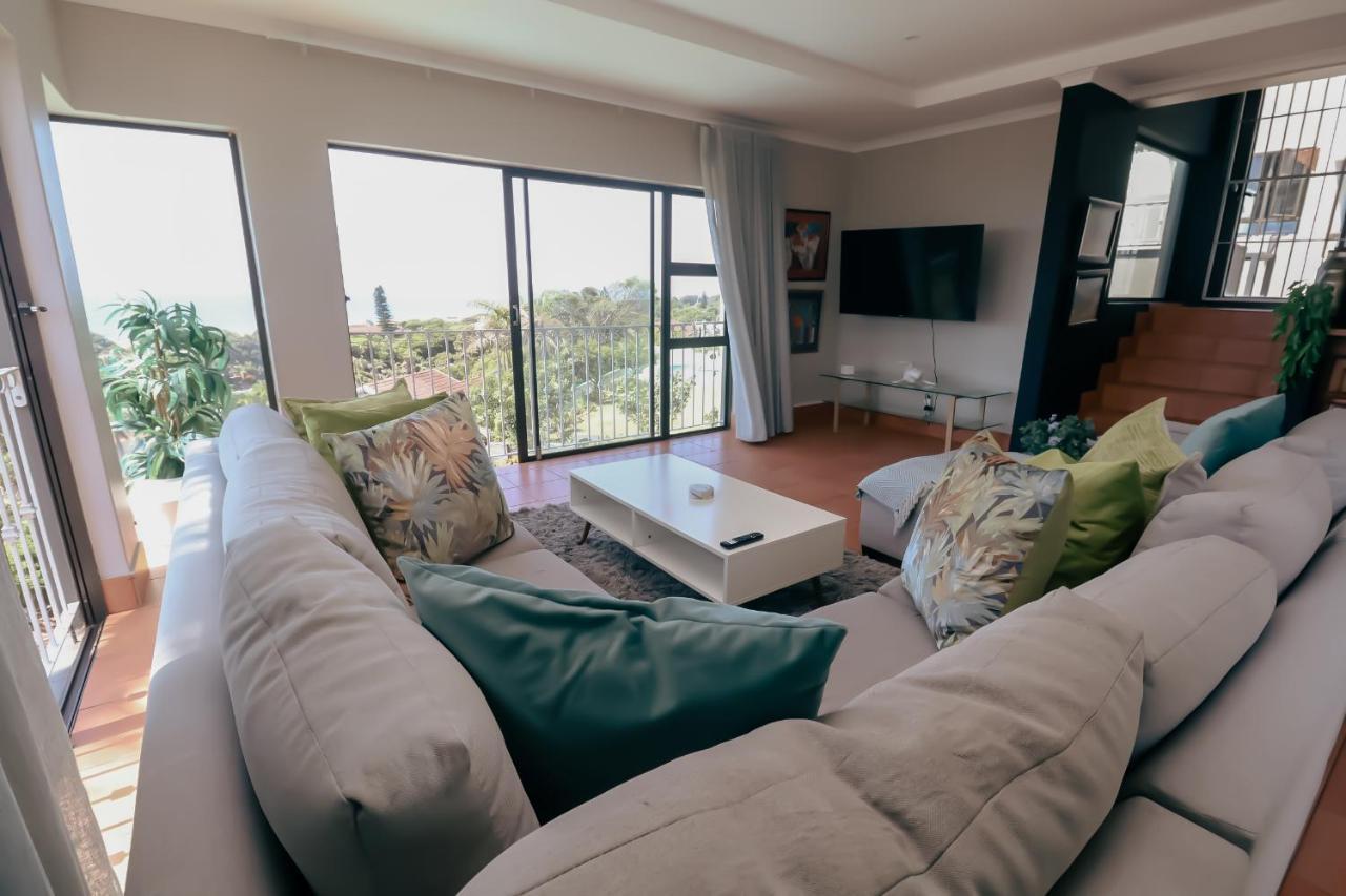 Ocean Rocks Villa, Umhlanga Durban Esterno foto